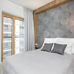 Golden - Luxury 2-bedroom, Mennica Residence&166 Apartamento