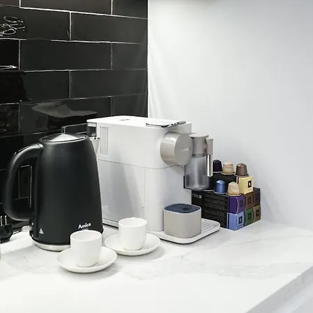 Golden - Luxury 2-bedroom, Mennica Residence&166