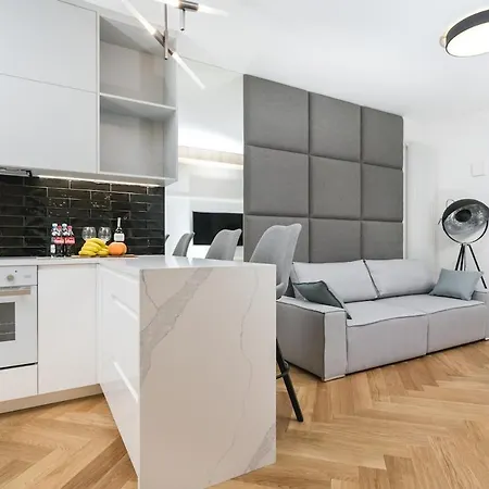 Mennica - Two Bedrooms - Stays&166 Warsaw