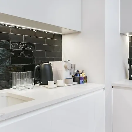 Golden - Luxury 2-bedroom, Mennica Residence&166 Apartamento *