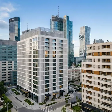 Golden - Luxury 2-bedroom, Mennica Residence&166 Apartment