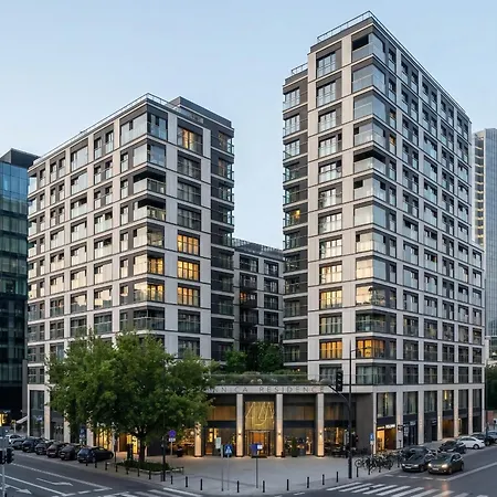 Golden - Luxury 2-bedroom, Mennica Residence&166 Warschau