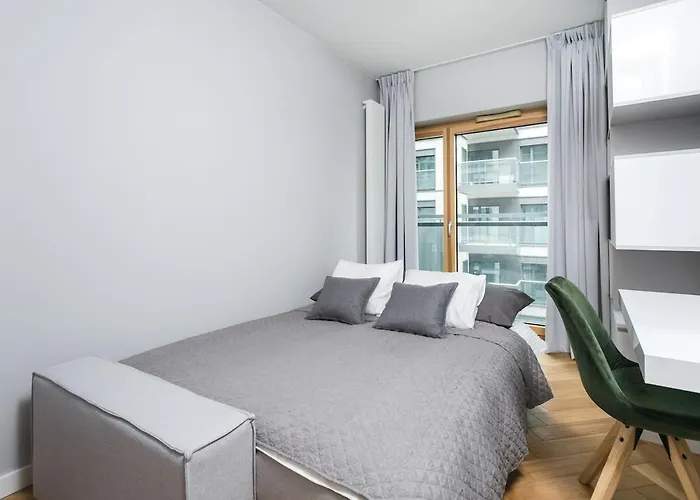 아파트 Golden - Luxury 2-bedroom, Mennica Residence&166 *