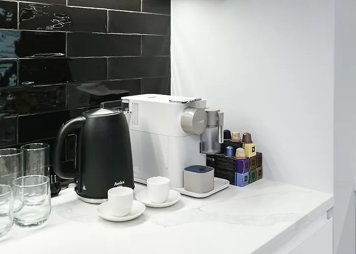 Golden - Luxury 2-bedroom, Mennica Residence&166