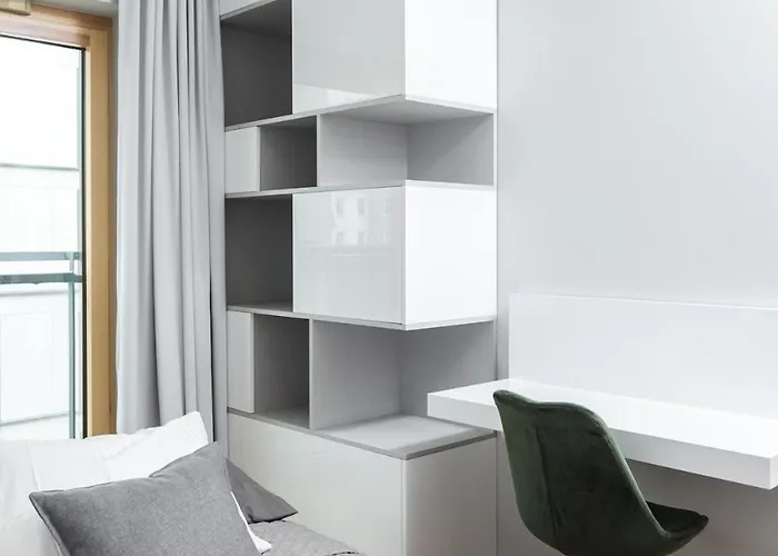 アパート Golden - Luxury 2-bedroom, Mennica Residence&166 *