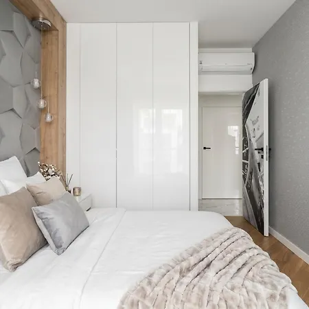 公寓 Golden - Luxury 2-bedroom, Mennica Residence&166 *